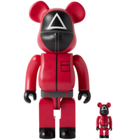 Medicom x Squid Game Guard △ 100% + 400% Be@rbrick Figurine Set